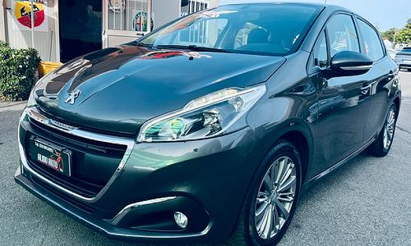 Peugeot 208 Puretech...
