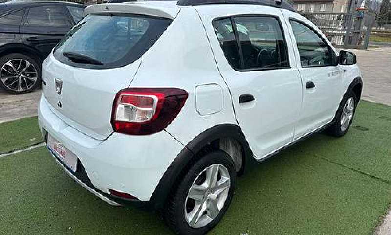 Dacia Sandero Stepwa...