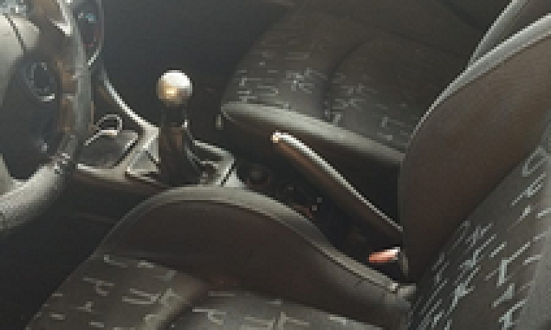 Peugeot 206...