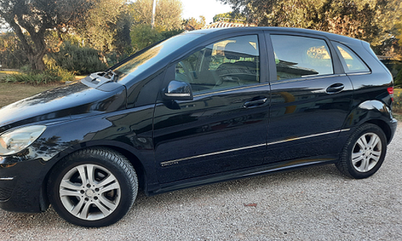Mercedes Classe B200...