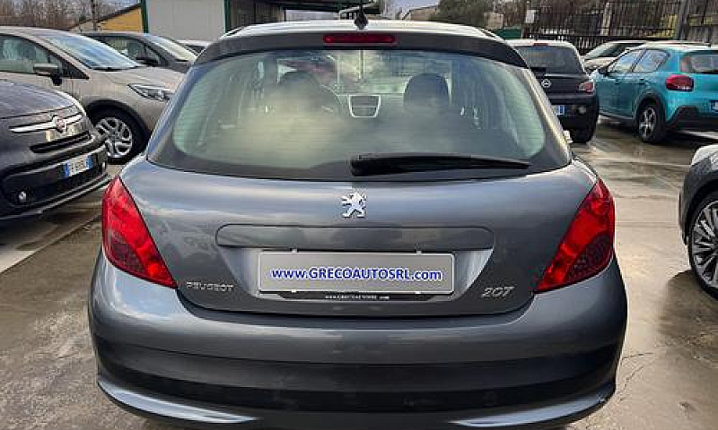 Peugeot 207 1.4 Hdi ...