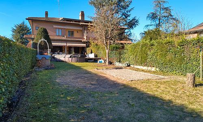 Vera Maisonette Su D...