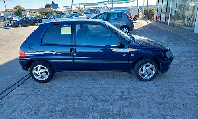 Peugeot 106...