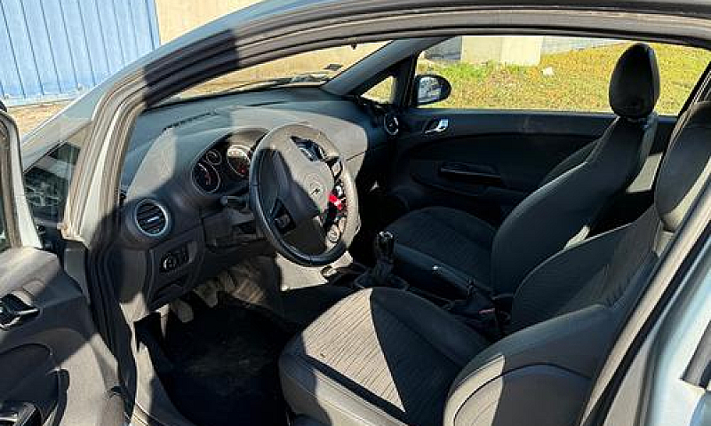 Opel Corsa 1.2 85Cv ...