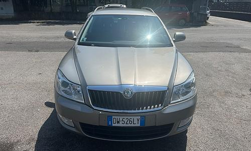 Skoda Octavia Ambiti...