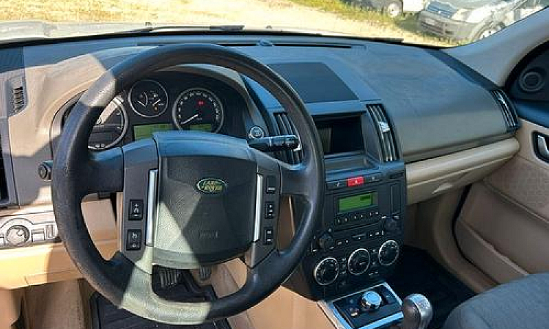 Land Rover Freelande...