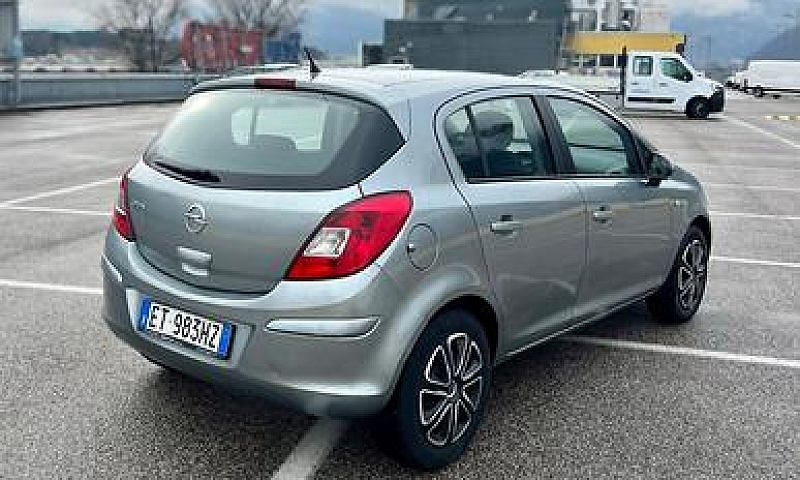 Opel Corsa 1.2 85Cv ...