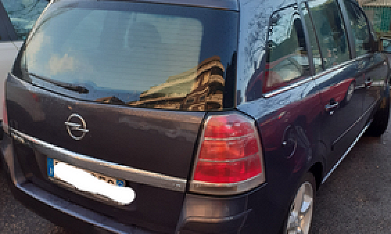 Opel Zafira 1.8 Benz...