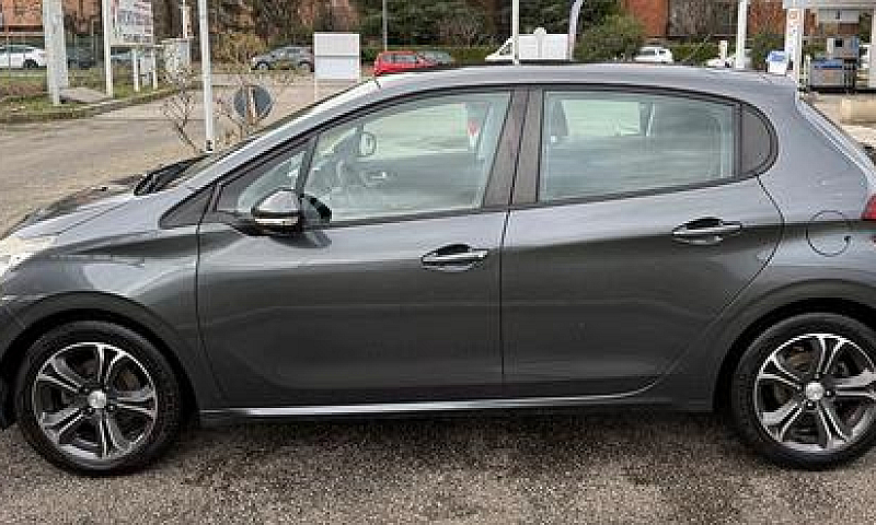 Peugeot 208 1.4 Vti ...