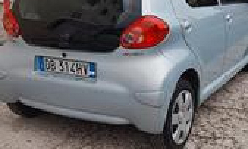 Toyota Aygo 1ª Serie...