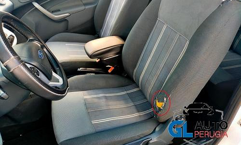 Ford Fiesta 1.4 Tdci...
