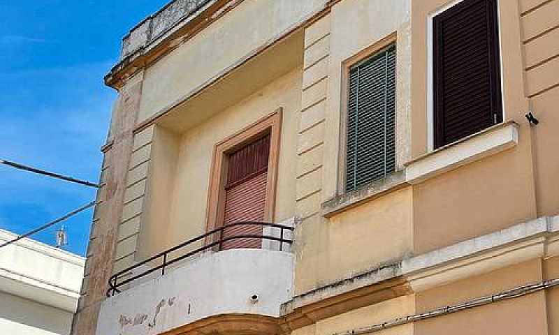 Immobile In Centro...
