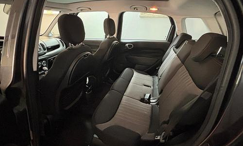 Vengo Auto Fiat 500L...