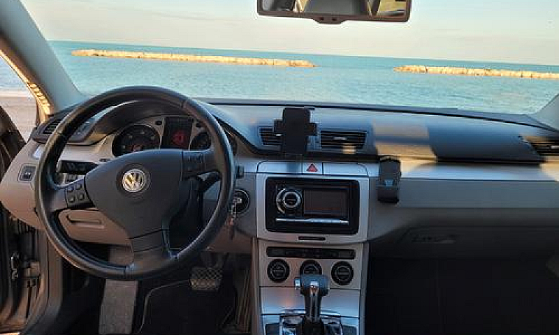 Passat Dsg 140Cv Ful...