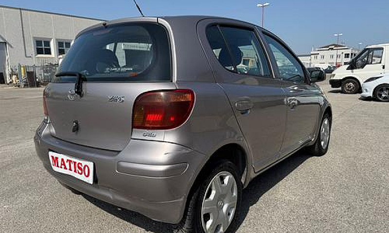 Toyota Yaris 1.4 Tdi...