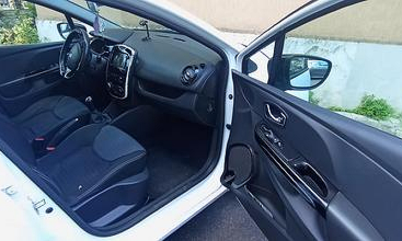 Renault Clio 2013...
