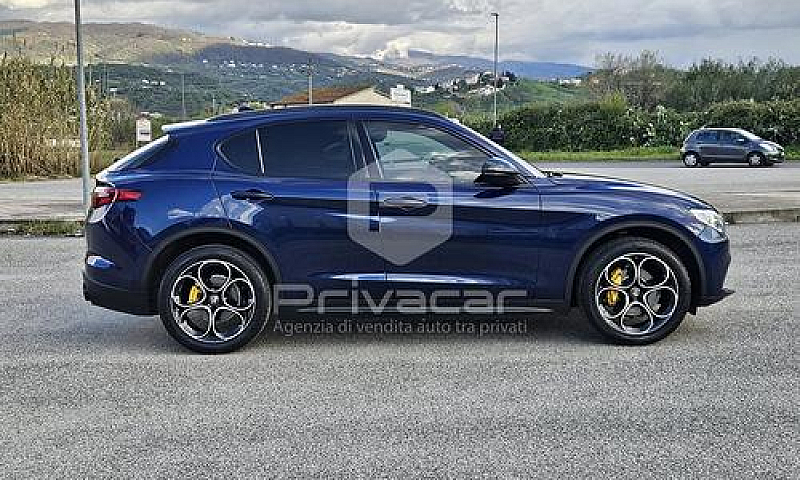 Alfa Romeo Stelvio 2...