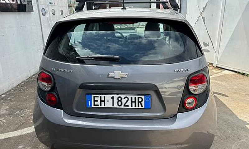 Chevrolet Aveo 1.2 7...