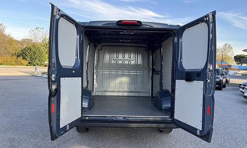 Peugeot Boxer 2200 H...