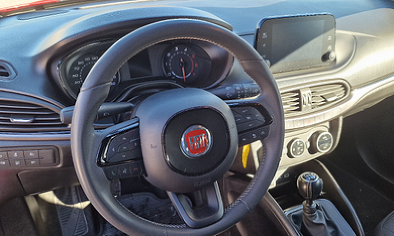 Fiat Tipo...