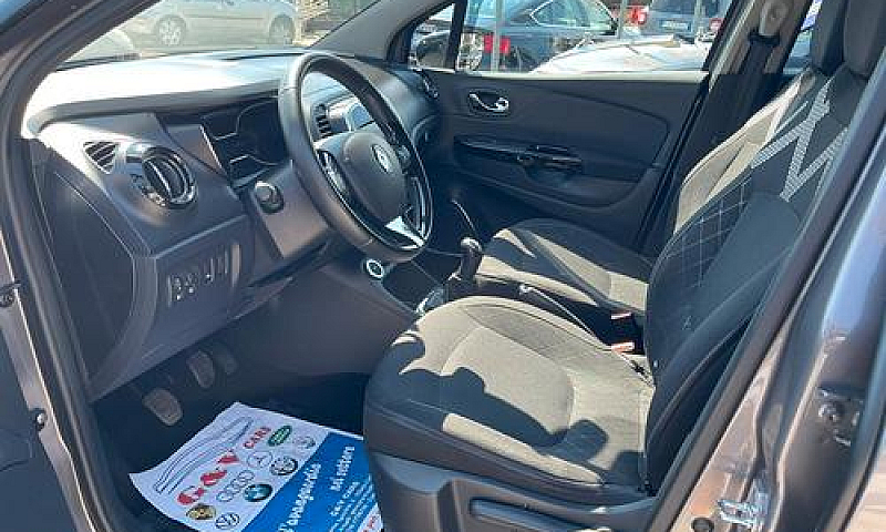 Renault Captur 1.5 D...