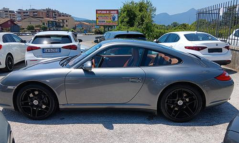 Porsche 911 Carrera ...