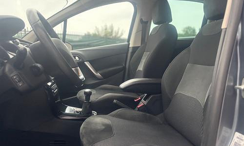 Citroen C3 1.4 Vti 9...