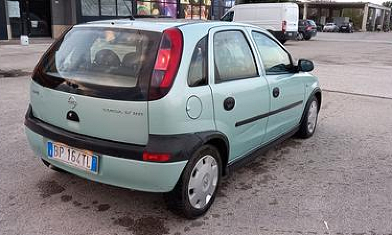 Opel Corsa 1.7 16V D...
