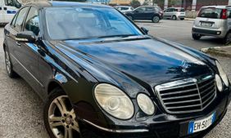Mercedes Classe E 28...