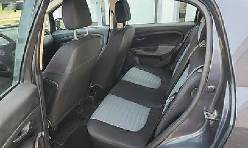 Fiat Grande Punto 1....