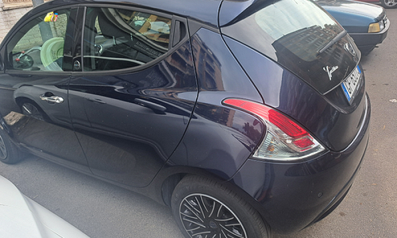 Bella Lancia Y Ecoch...