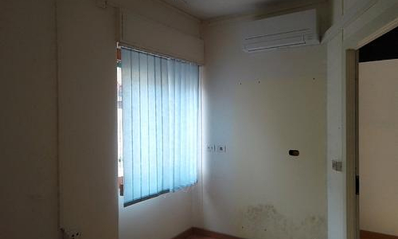 Trivano Uso Studio,U...