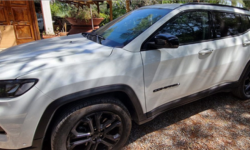 Jeep Compass 1,6 Mje...