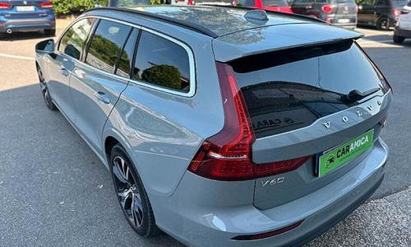 Volvo V60 (2018-->) ...