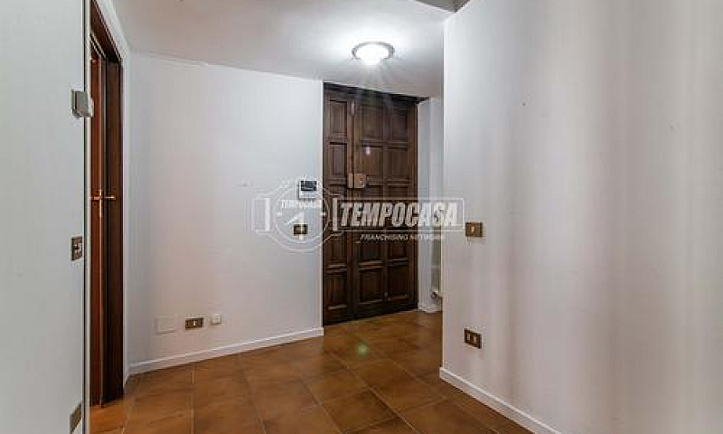 Via Morazzone, 17 - ...