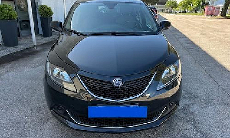 Lancia Ypsilon 1.0 F...