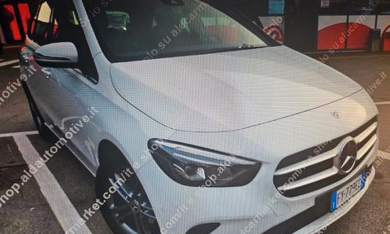Mercedes-Benz B 200 ...