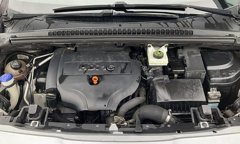 Peugeot 5008 2.0 Hdi...