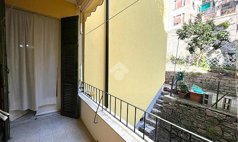 6 Locali A La Spezia...