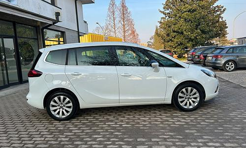 Opel Zafira Metano 7...