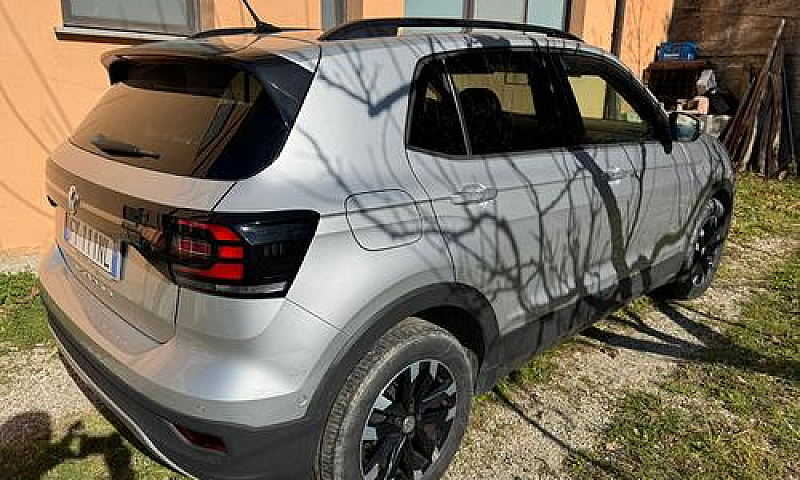 Volkswagen T-Cross -...