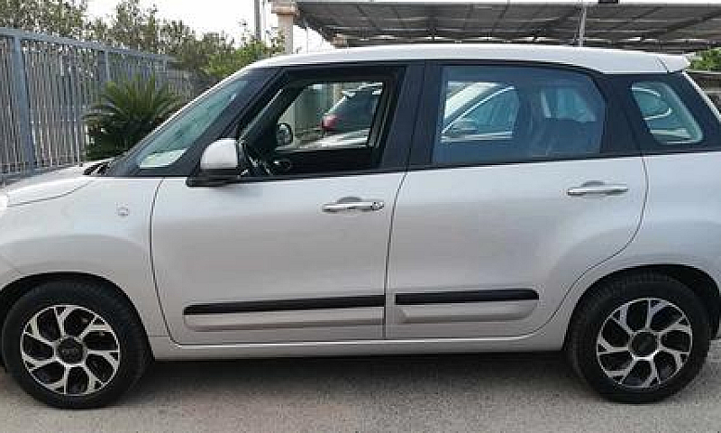 Fiat 500 L...