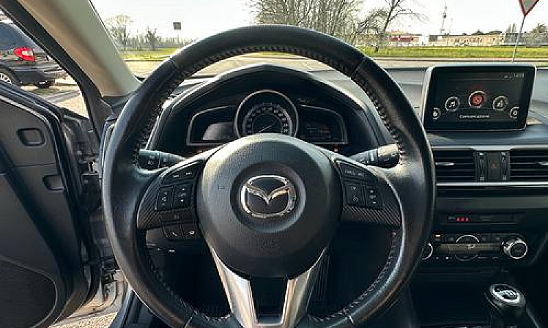 Mazda 3...