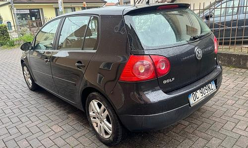 Volkswagen Golf 1.6 ...