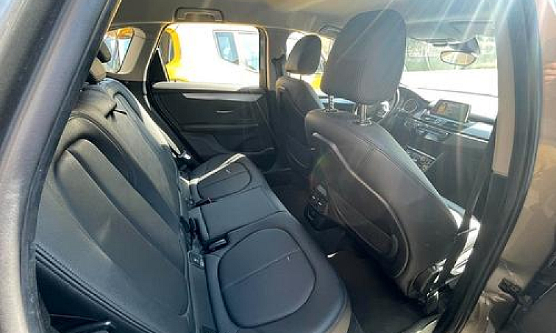 Bmw 2Er Active Toure...