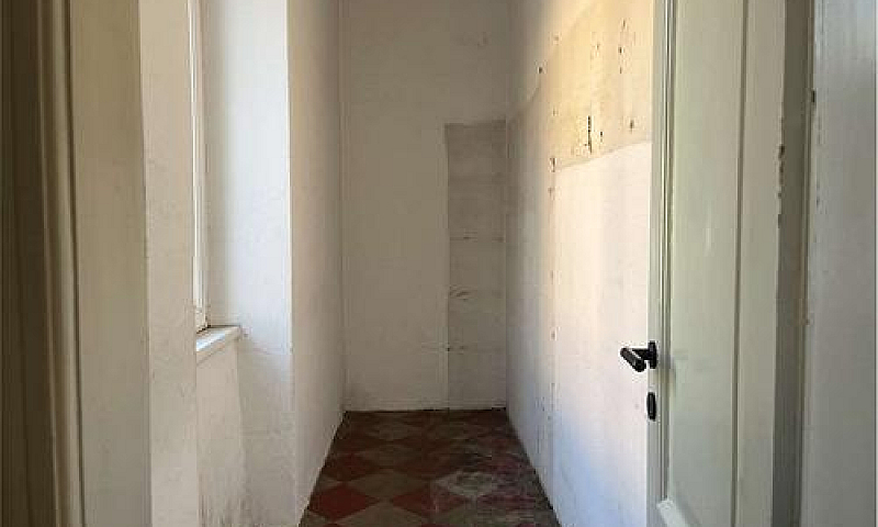 Trilocale Con Garage...