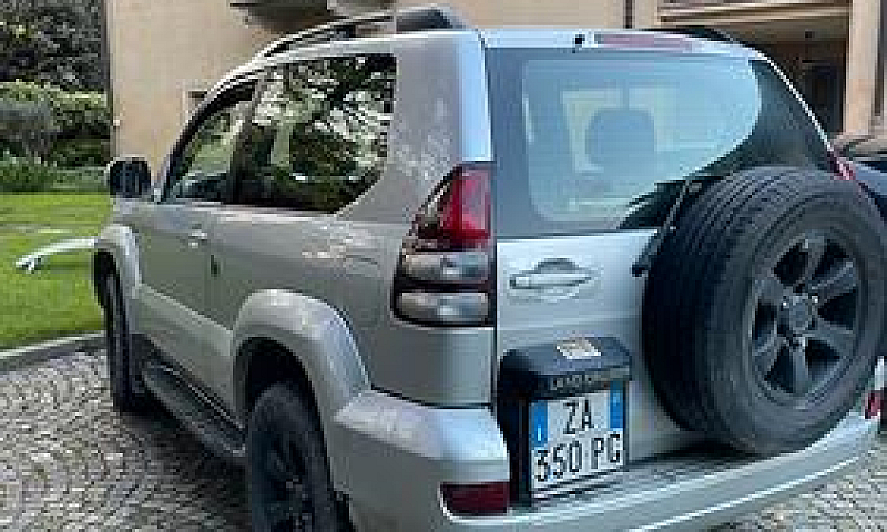 Toyota Land Cruiser ...