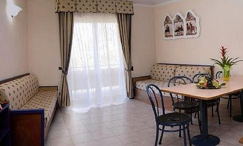 Multiproprieta Villa...