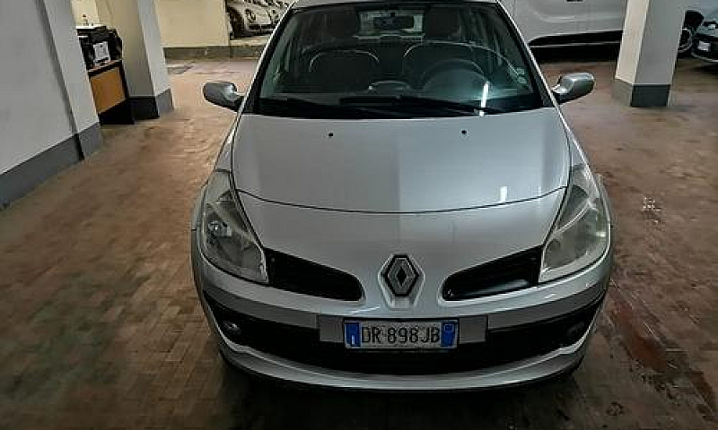 Renault Clio 1.2 16V...