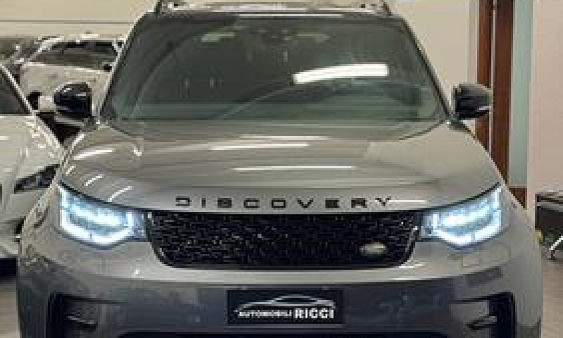 Land Rover Discovery...